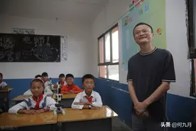 放自己一马还是逼自己一把，马云如果放自己一马，就只能做老师了图片