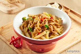 生炒猪大肠脆爽入味的技巧，有方法，你也能炒出饭店的味道图片