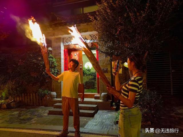 大理火把节，三人跳五把，红火又一年！（纪实）