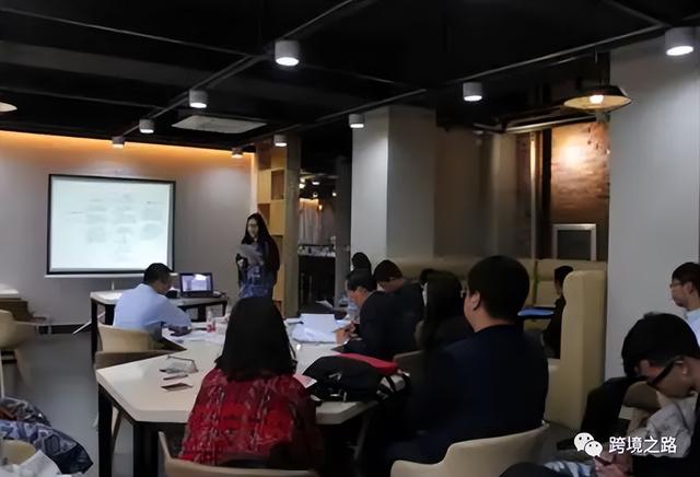 �ҵĿ羳֮·(8)����ΰ�����ѷ����Ӫ��˾������ҵǰ��