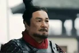 攻打楚国，王翦带走了秦国全部60万兵力，嬴政真的不怕他反水吗？图片