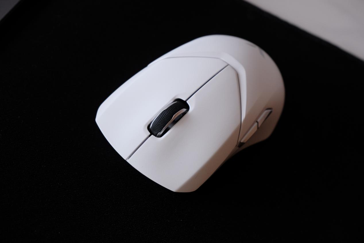 开启游戏硬核模式，雷柏VT9震撼来袭