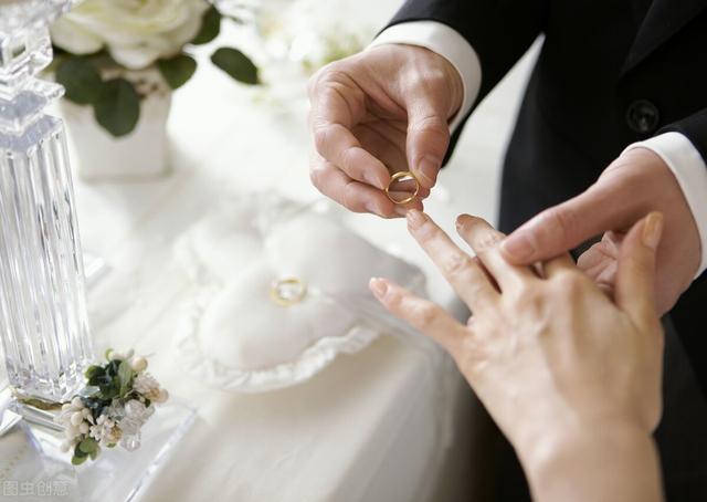 父母為什麼希望我們早點結婚?和父母的沖突點有哪些? 爸媽逼婚 第3張-戀愛小秘書-娜米 父母為什麼希望我們早點結婚?和父母的沖突點有哪些? 爸媽逼婚 第3張