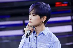 “假小子”李宇春，在资本操控流量的时代，如何靠选秀成为顶流图片