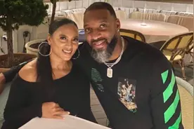 麦迪一家近照，43岁胡子花白，依旧健硕，儿子是明日之星图片