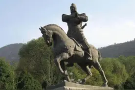 霍去病的封神之地狼居胥山，传说成吉思汗葬在这里，如今在哪里？图片