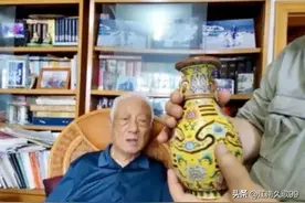 大饱眼福！93岁北京爱新觉罗后裔珍藏满屋宝贝，只为单纯“好玩”图片