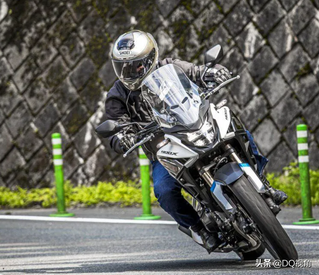 中小排量ADV摩托，本田2022款CB400X解析，减震制动双升级