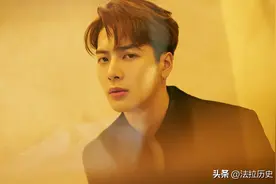 全身涂白、内裤半露、漫画腰、一口假牙…娱圈病态审美，该停停了图片