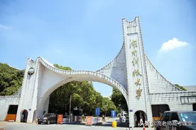 湖南科技大学一宿舍4名女生，貌美如花，才华出众，全考上研究生图片