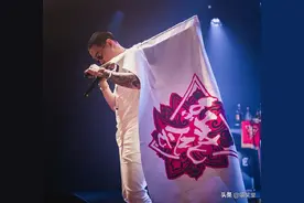 突发！弹壳居然再现《黑怕不怕黑》！但这次没有红花会图片