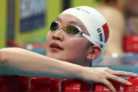 震撼!李冰洁100自破54秒,17岁张展硕进全国历史前3接班孙杨图片