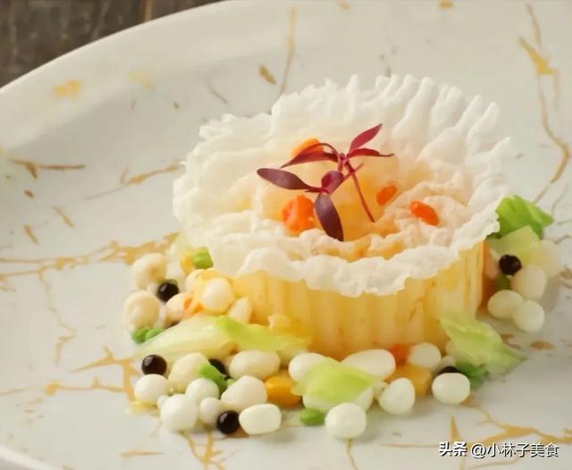 松茸花胶炖牛尾 2026年松茸花胶炖牛尾汤的做法 松茸花胶炖牛尾 2026年松茸花胶炖牛尾汤的做法