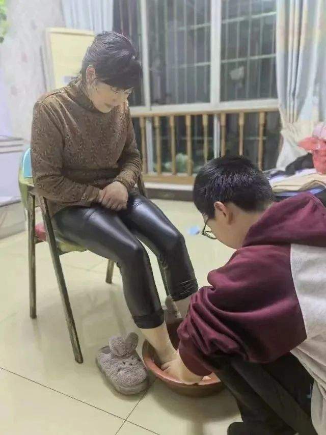 四川省民生研究会新媒体中心-官网