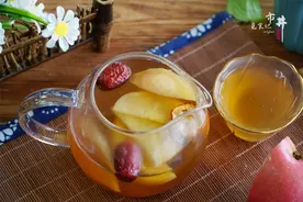 春夏之交，茶叶和苹果是绝配，记得隔三差五喝一杯，早喝早受益图片