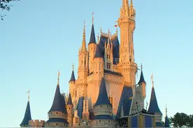 天津到环球影城的直通车恢复通行，票价仅需60元，网友：这个不错图片