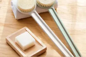 建议大家：如果条件允许，给父母添置这几样“小物件”，老人开心图片