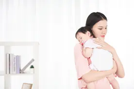 宝宝身上有5个特点，长大之后多半是高个子，哪怕占一个也好图片