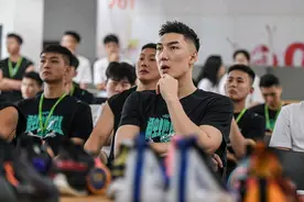 新人就位！山东招揽三名前锋 老兵+小将受期待 广东神射大概率留队图片