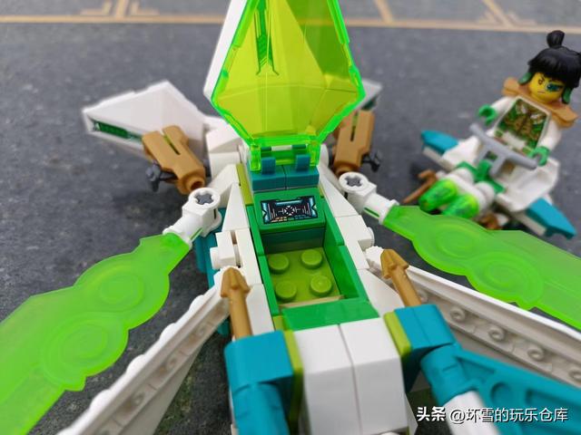 试玩乐高80041：龙小娇战机，与齐小天合体初体验