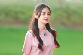 一组Angelababy录制新的综艺节目《奔跑吧》图片，确实相当的迷人图片