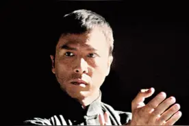 真实的叶问：瘾君子，向妓女收税，从未与日寇打擂，仍是一代宗师图片