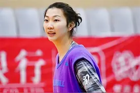 13年八一女排生涯，退伍安置到体育局的袁心玥级别年薪如何？图片
