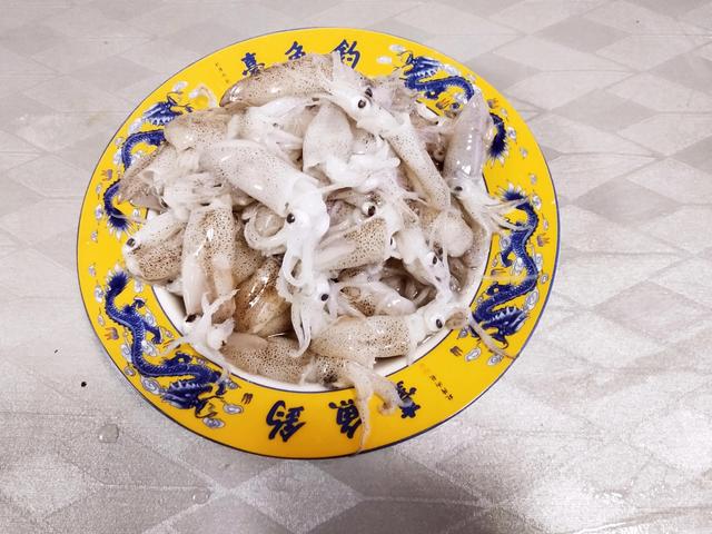 春天常见的22种小海鲜，因便宜常被瞧不起，却都是汁少味鲜的美味