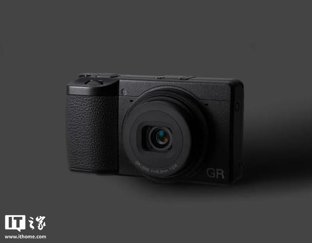 理光发布RICOH GR IV相机：2574万像素+5轴防抖，售价8999元