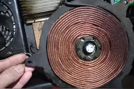 电磁炉的炉盘怎么接线（电路板共有两个接线柱，⑤）图片