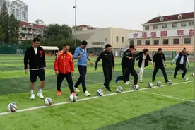 充满“烟火气”的足球队中，谁会是“最强街道”？图片