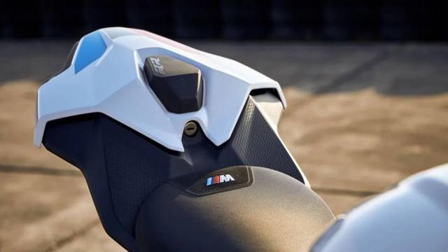 新款宝马公升级跑车S 1000 RR欧洲发布 加装空力套件/动力小涨