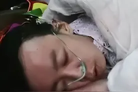 为打游戏，躲在网吧10年不和父母联系，患肺痨离世前：别卖我账号图片