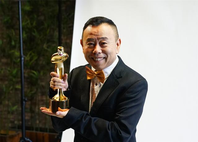 被央媒点名批评的9个明星，一夜之间跌落神坛，没一个人值得同情