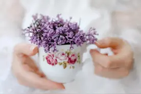 搞定一个女人的最佳方法：主动给她这三样图片