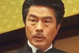 仓田保昭评价李小龙，李小龙是天才格斗家，我比不上他的速度图片