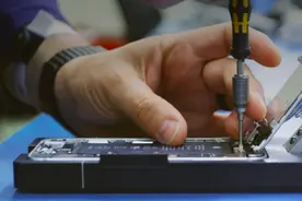 苹果售后政策大改！以后不用贴膜戴壳了图片