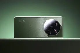 除了苹果没别的选了？高端手机看看这三款图片