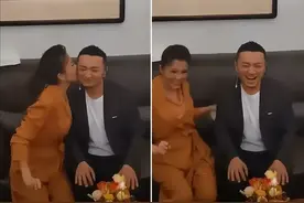 尼格买提庆生向朱迅索吻，他曾说在台上像夫妻，台下会争吵图片