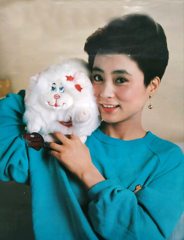 李玲玉:2段婚姻,再婚嫁犹太富商,和老公aa制生活也幸福(歌唱家李玲玉