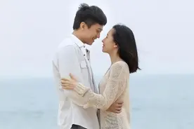 赌王千金何超莲婚礼有隐情，我是她的“姊妹”篇，可惜这次遇到的不是窦骁图片