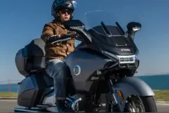 派方星舰6摩托上市：内置毫米波雷达后视预警功能，售4.48万图片