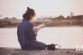 我劝你，做个情绪不稳定的成年人图片