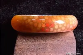 珊瑚玉是什么，我们怎样鉴别珊瑚玉的真假图片