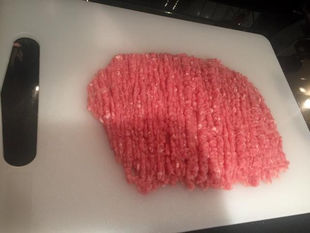 自制猪肉脯，追剧必备零食，做法简单，味美又解馋，全家都喜欢