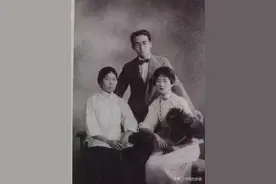 一天，披头散发的林徽因对着母亲大喊：“疯子！你不配有孩子！”图片