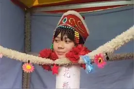 90年代最常见的街头骗局，花瓶姑娘美女蛇，你信过几个？图片