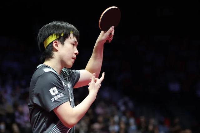 樊振东4：2击败王楚钦，赛后赞王楚钦“是中国队绝对的领军人物”