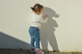 王晶医生：幼儿不说话或突然不再说，有个好对策图片