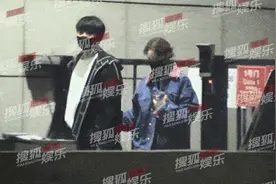 杨丞琳被曝怀孕后近况曝光，与老公挽手秀恩爱，结婚3年感情稳定图片